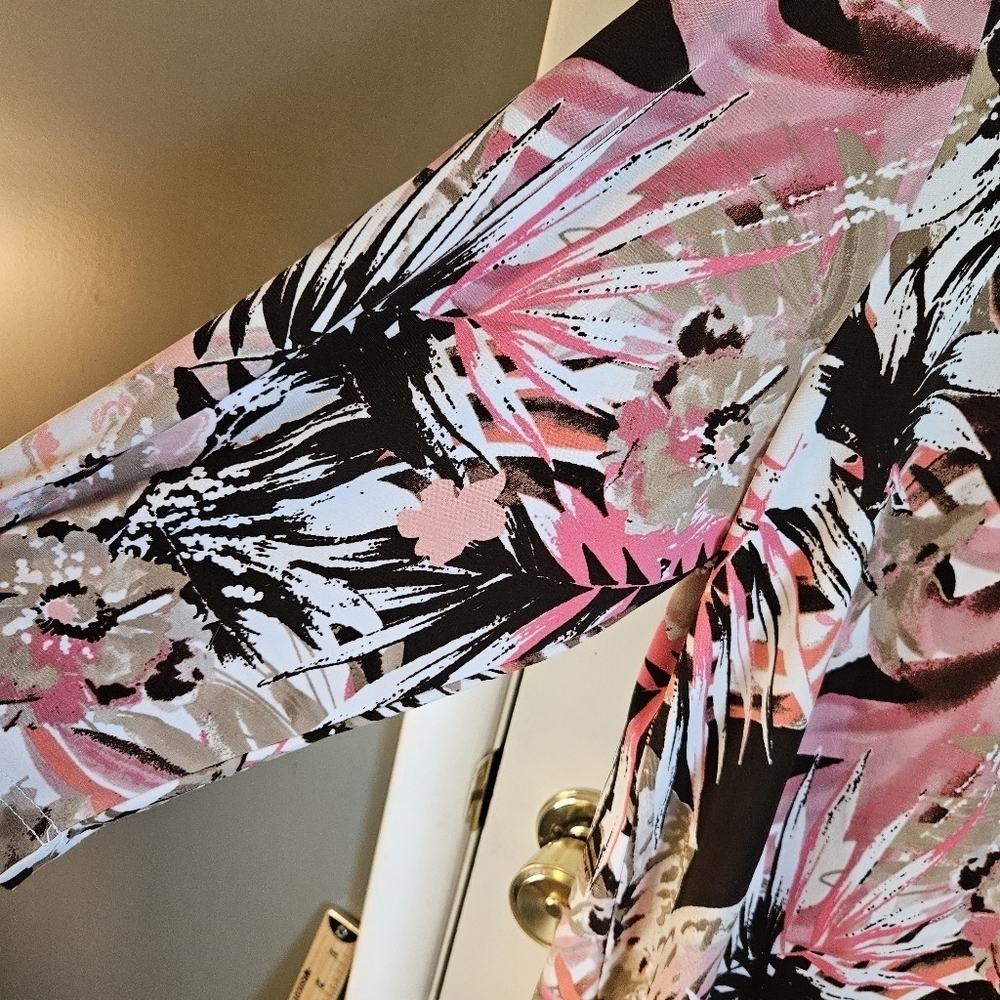 N Touch Size 1X 3/4 Length Tropical Blouse GUC - Picture 2 of 9